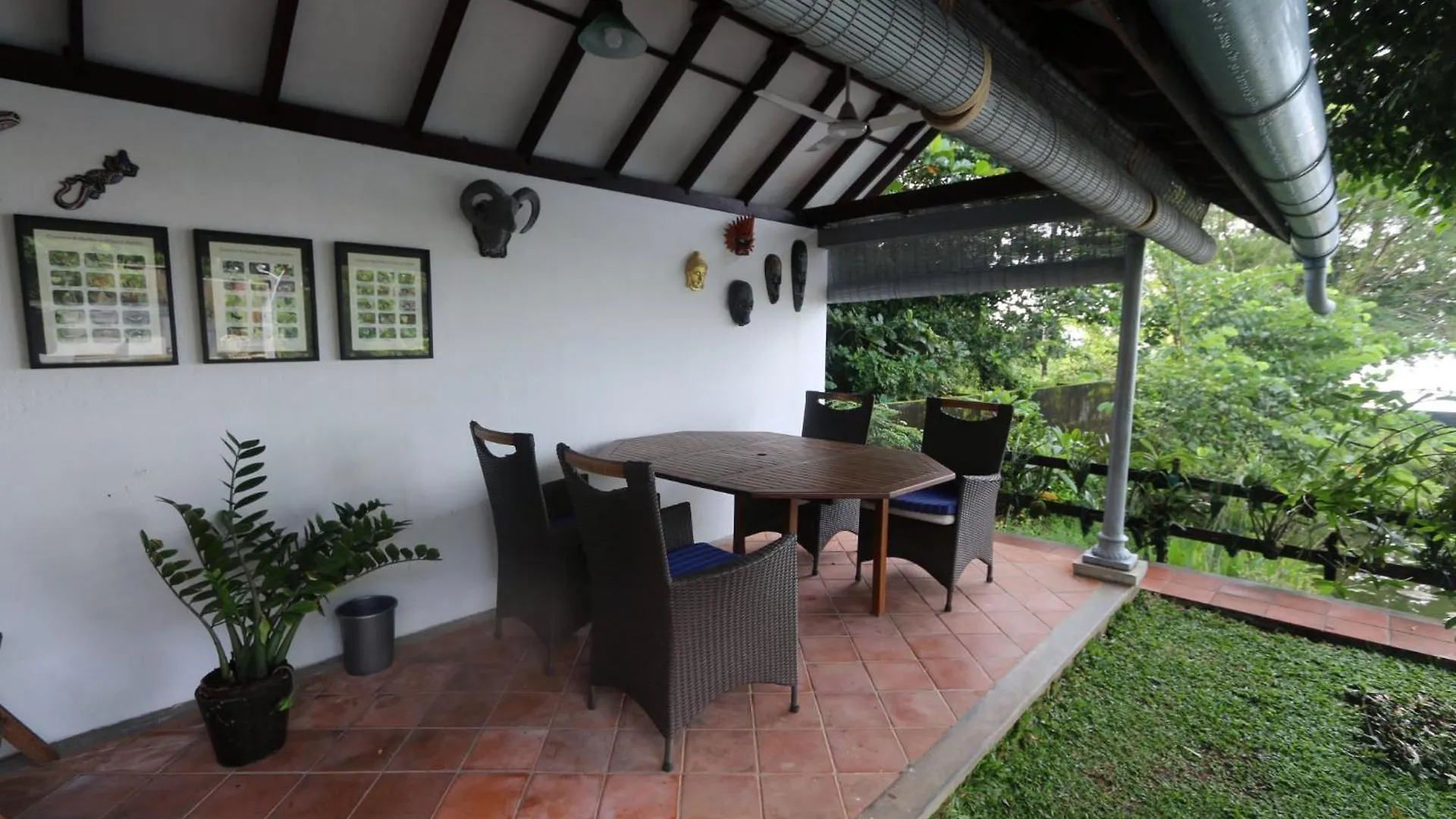 הוילה Alappuzha Hibiscus Earth - A Cgh Earth Saha Experience