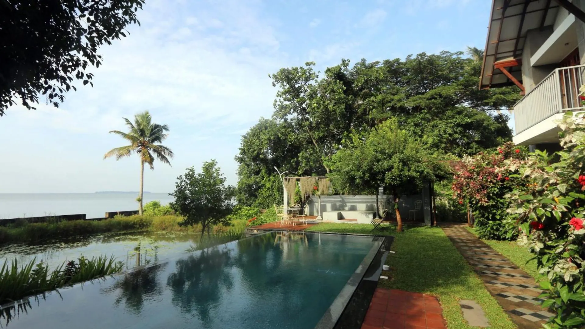 וילה הוילה Alappuzha Hibiscus Earth - A Cgh Earth Saha Experience