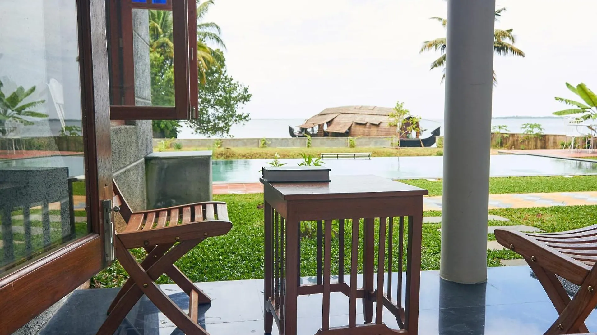 וילה הוילה Alappuzha Hibiscus Earth - A Cgh Earth Saha Experience