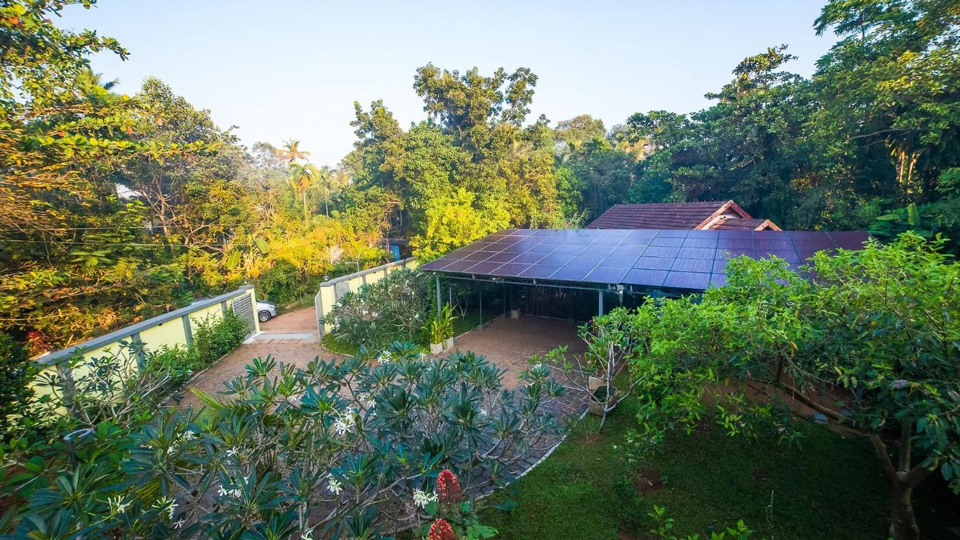 הוילה Alappuzha Hibiscus Earth - A Cgh Earth Saha Experience וילה